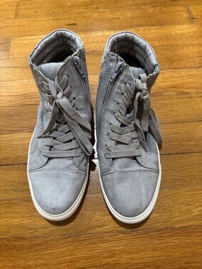 Steve Madden Gray Suede High-Top Sneakers